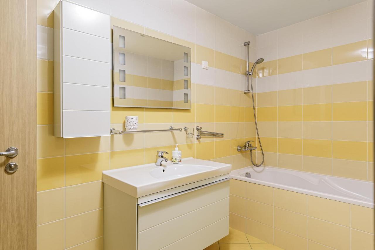 קלייפדה Sea View Apartment On 19Th Floor מראה חיצוני תמונה